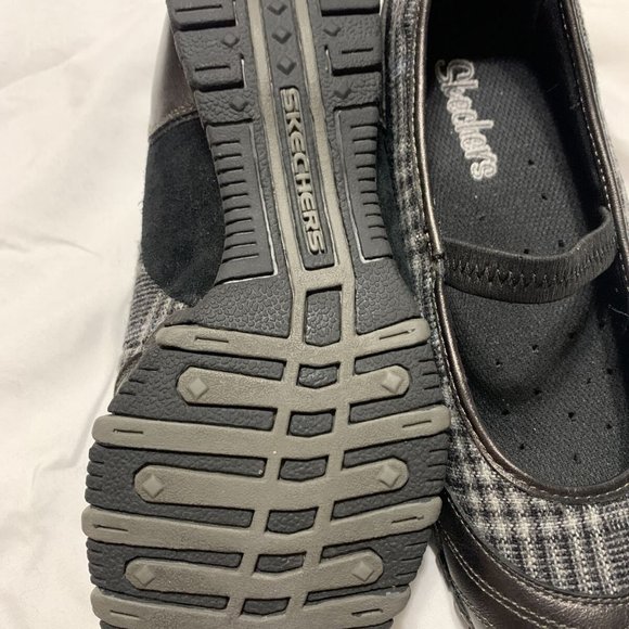 Skechers Pewter Black Plaid Newbie Leather Flats - Picture 2 of 6